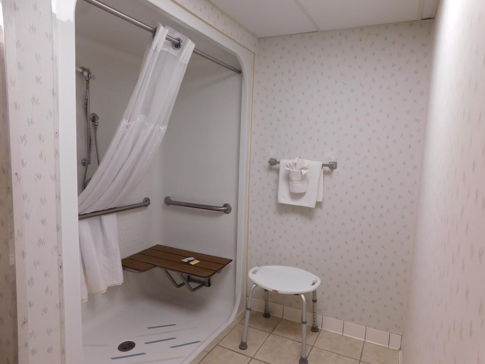 Econo Lodge Branson Theater District 39/40