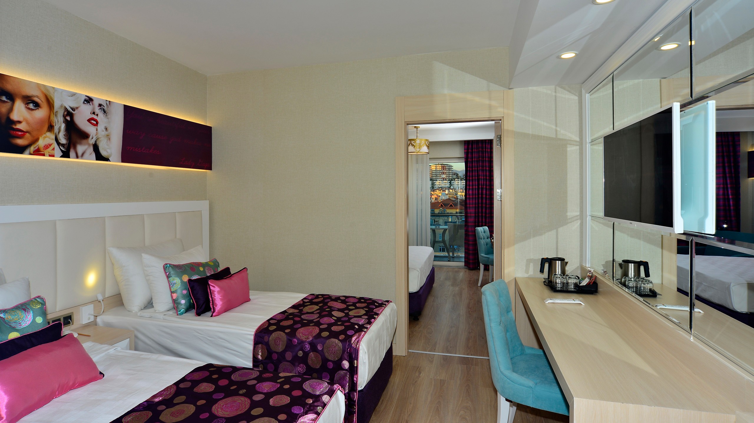 Azura Deluxe Resort Spa 10/42