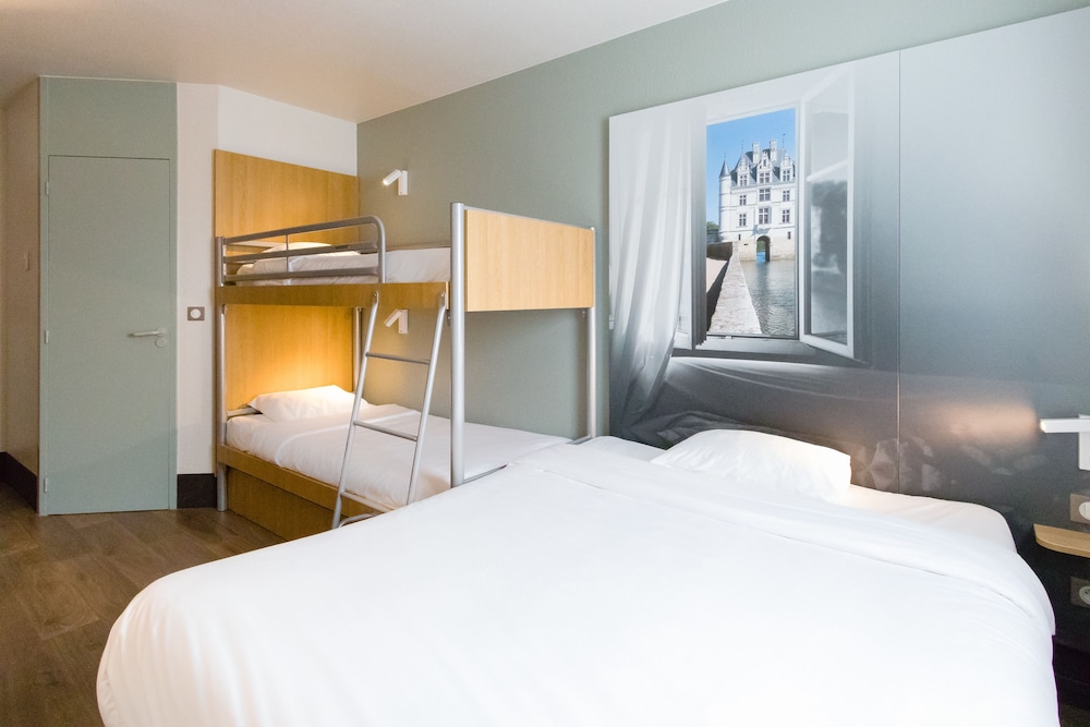 B B Hotel Tours Centre Commercial La Petite Arche Hotel 10/33