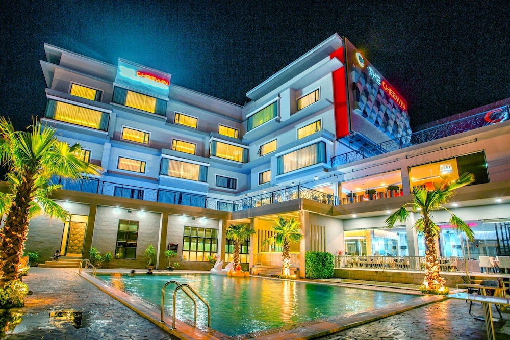 The Cheewin Hotel & Convention 1/25
