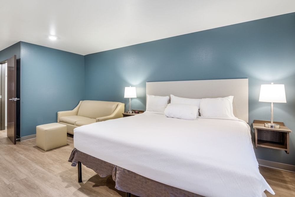 WoodSpring Suites Libertyville - Chicago 24/60