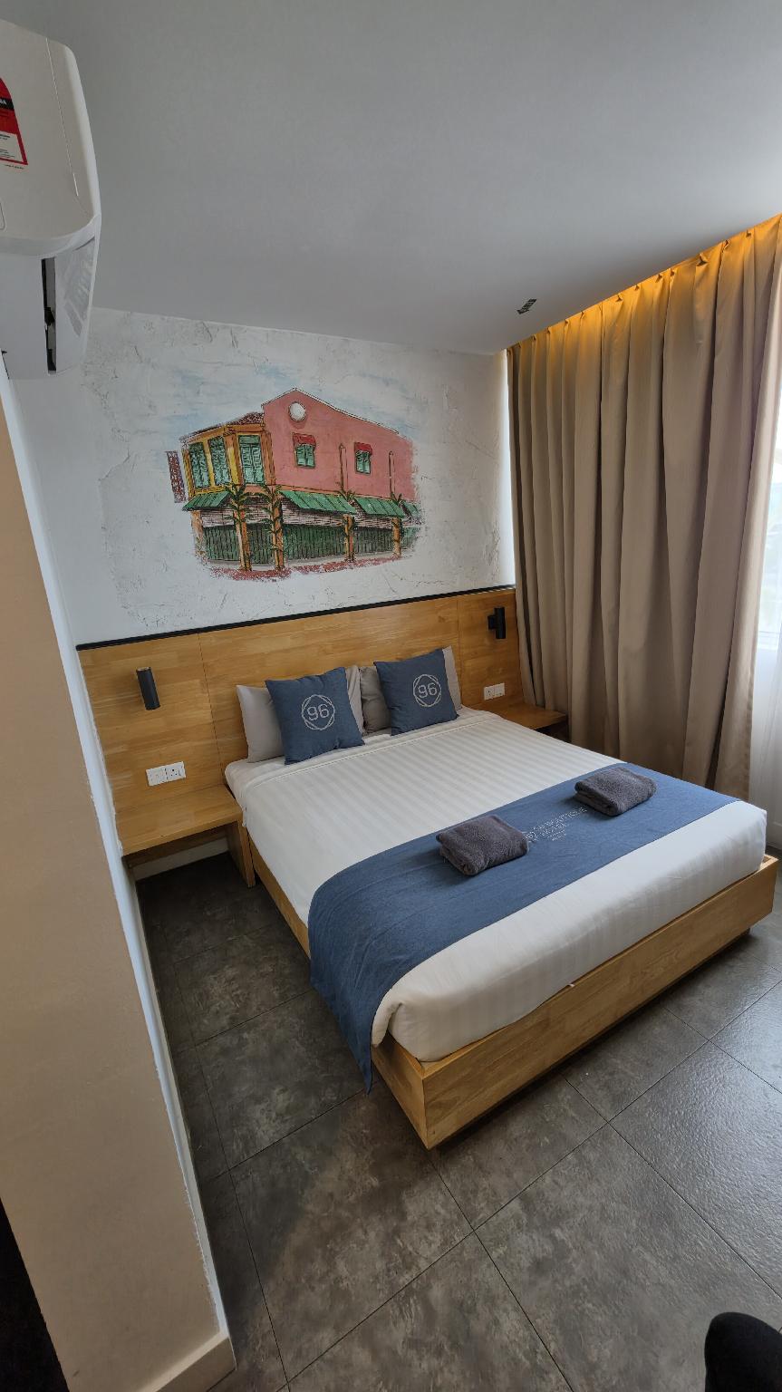 96 Boutique Hotel 23/38