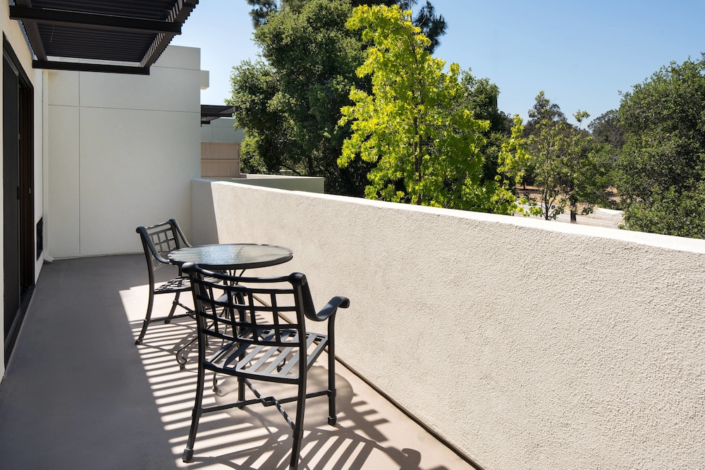 Sheraton Palo Alto Hotel 44/45