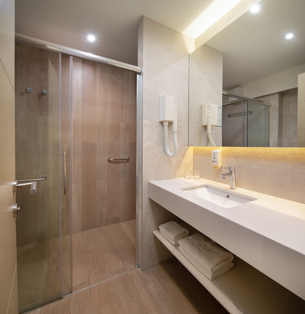 APARTHOTEL TAMARIS 74/74