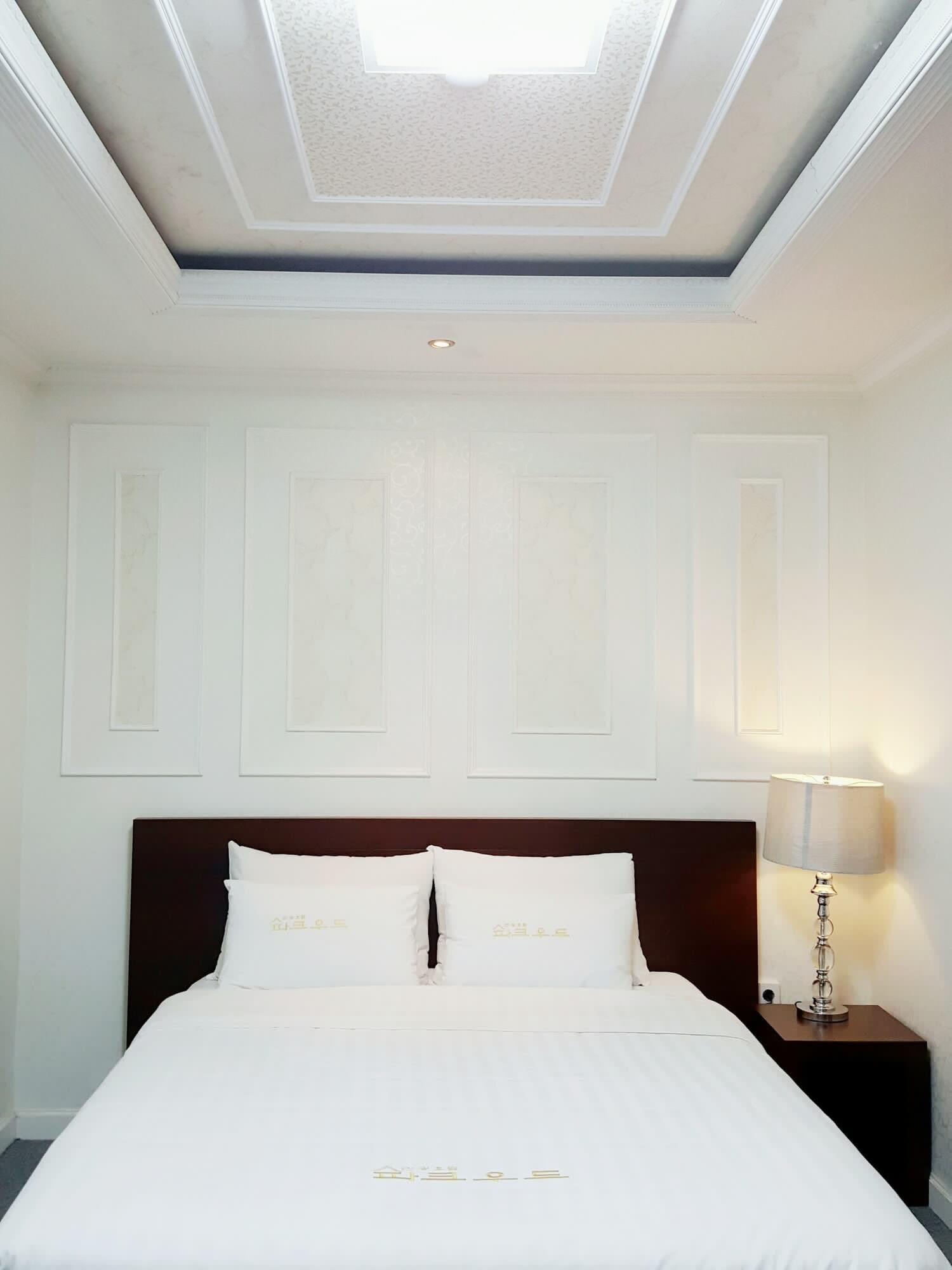 ROYAL, DOUBLE BED