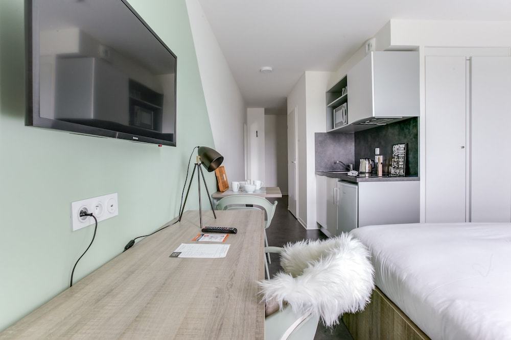 All Suites Appart Hotel Palaiseau - Massy TGV 15/41