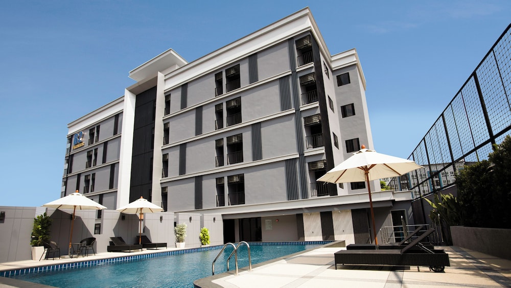 B2 Amata Nakorn Premier Hotel 1/34