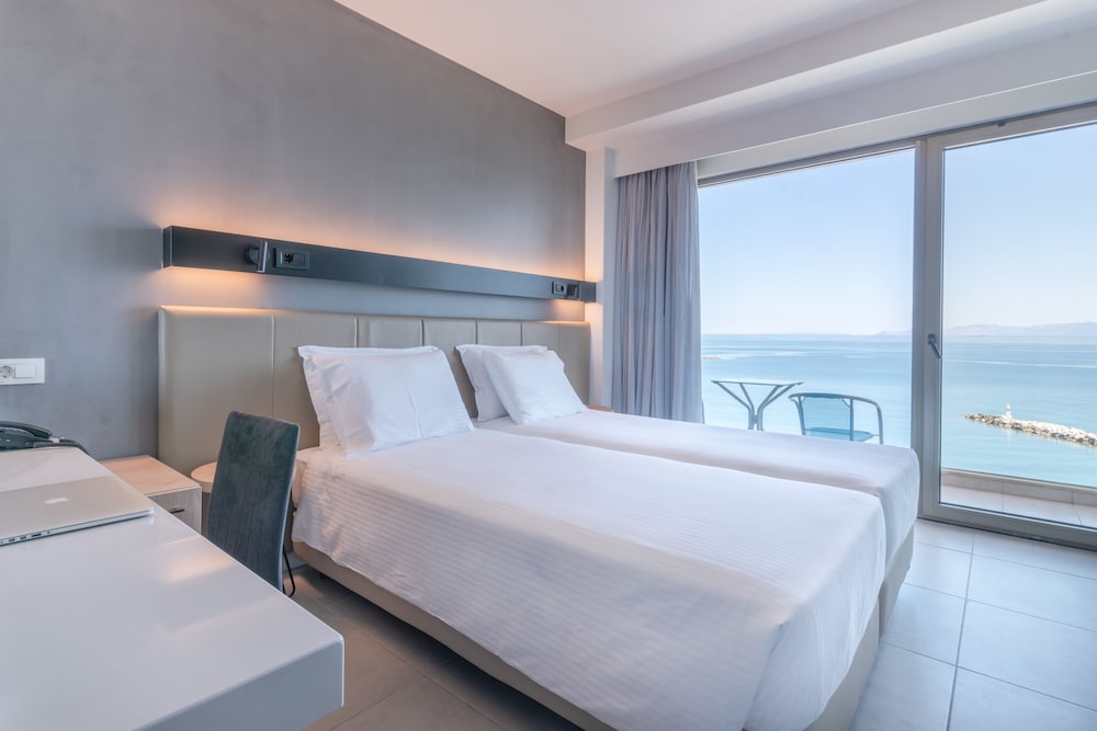 ROOM, DOUBLE OR TWIN BED, SEA VIEW