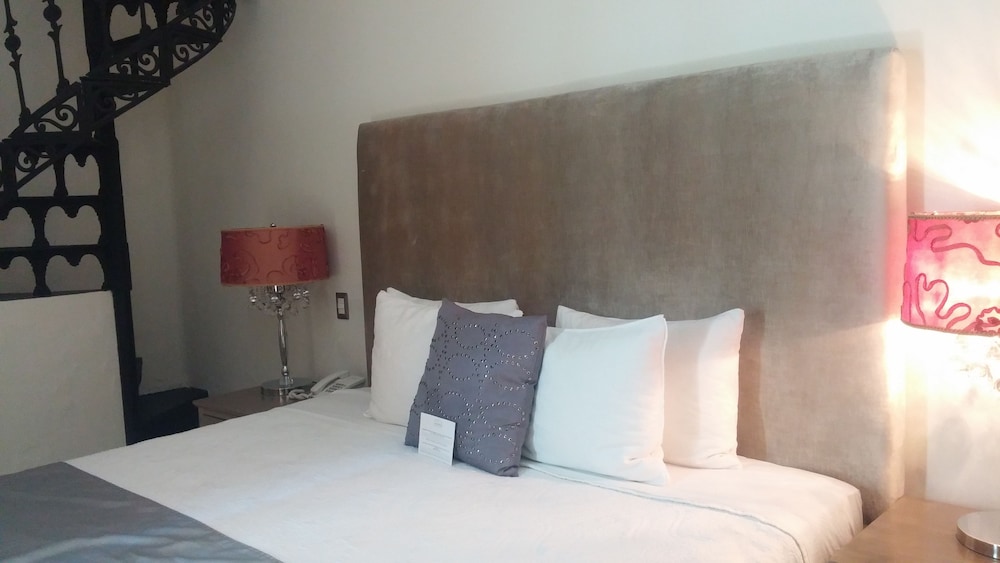 Casa Monraz Hotel Boutique Y Galeria 15/32
