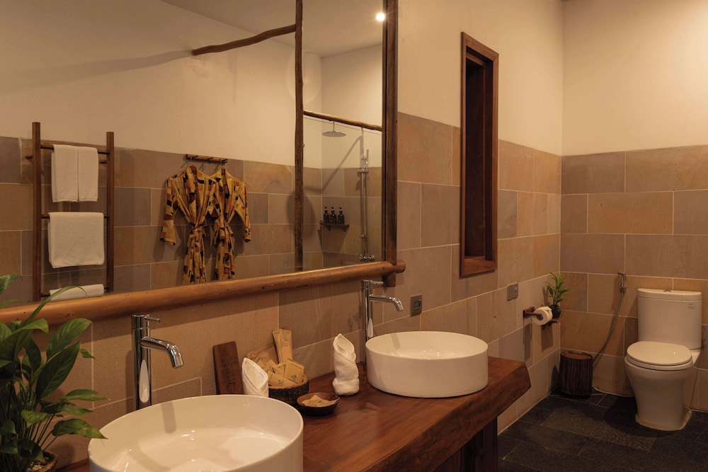 Green Bay Phu Quoc Resort & Spa 47/48
