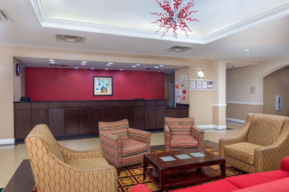 La Quinta Inn And Suites By Wyndham Macon West 7/42