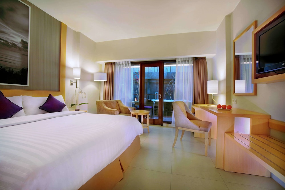Quest Hotel Kuta 6/35