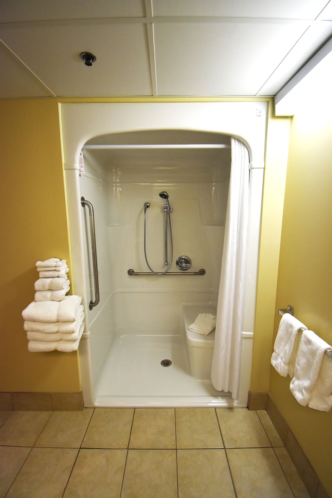 Canad Inns Destination Centre Brandon 20/51