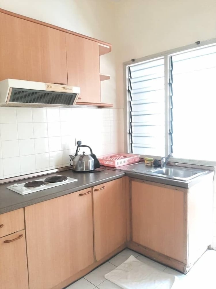 Seri Bulan Condominium 8/50