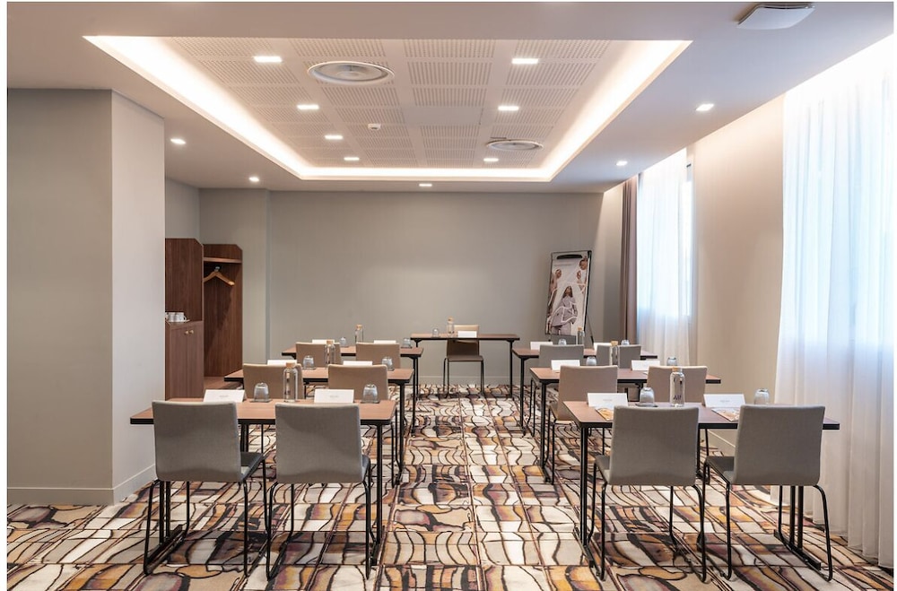 Ibis Acheres St Germain en Laye 47/55