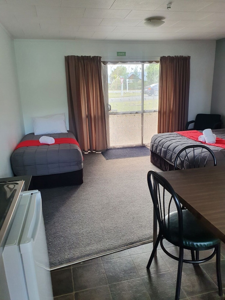 OHAKUNE COURT MOTEL 54/71