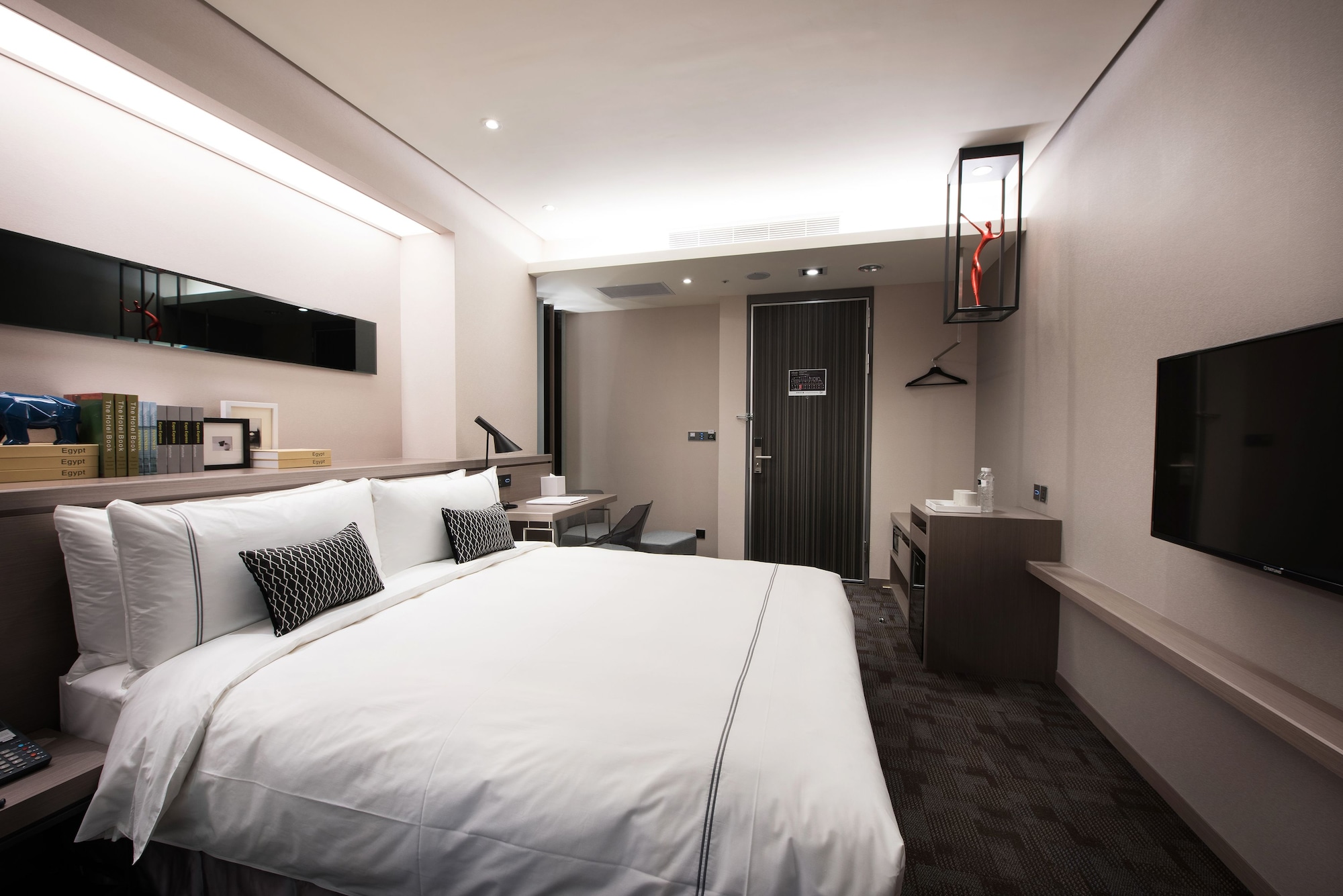 STANDARD, DOUBLE BED