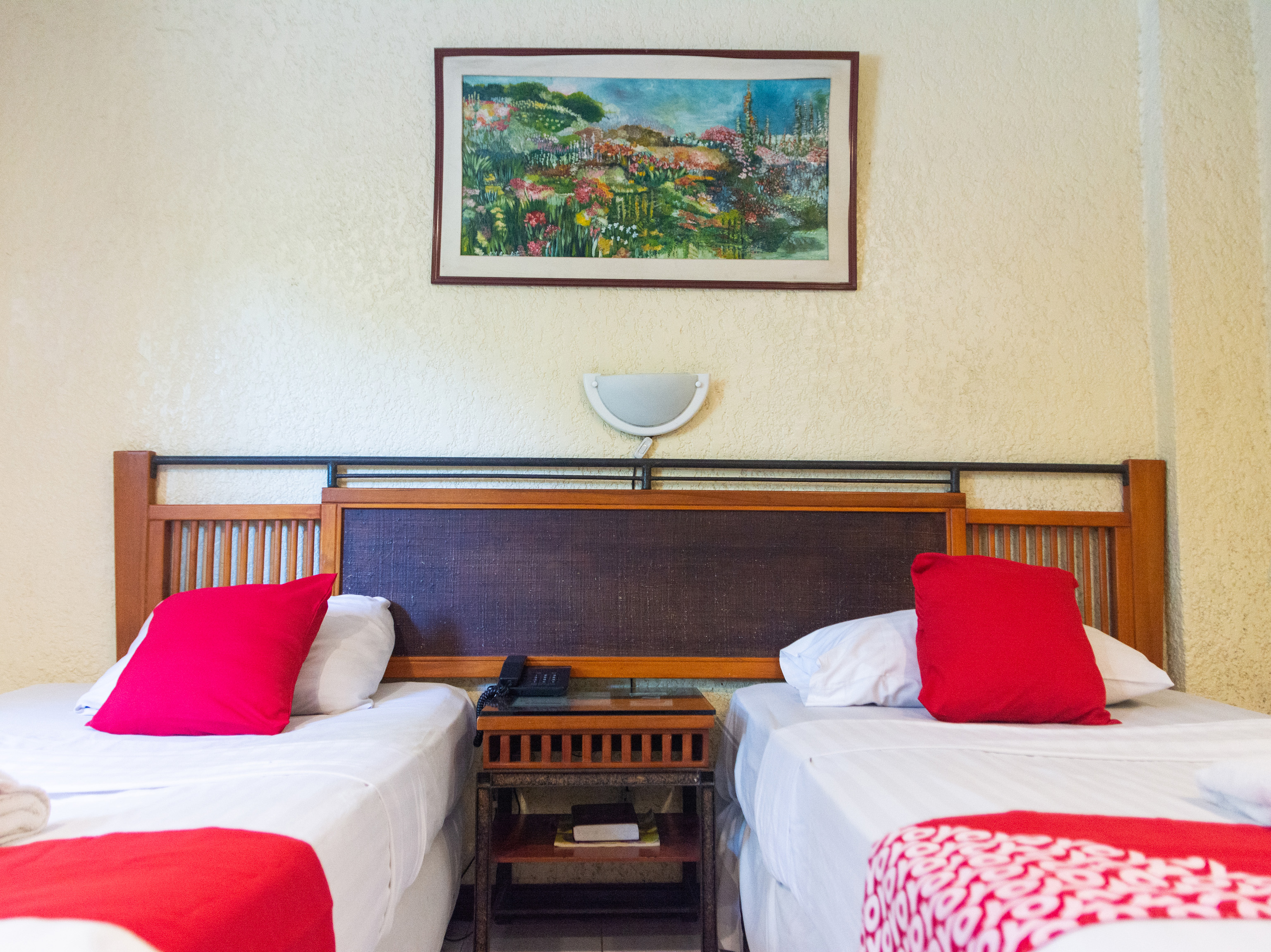 Chito's Hotel 23/50