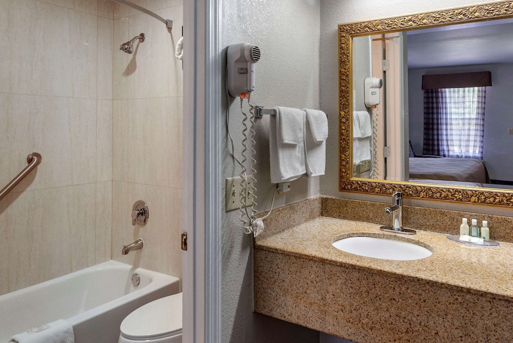 Quality Inn Covington 17/43