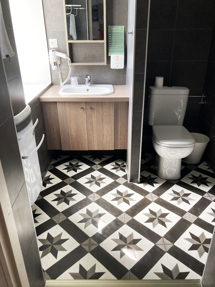 Adonis Hotel Strasbourg 50/50