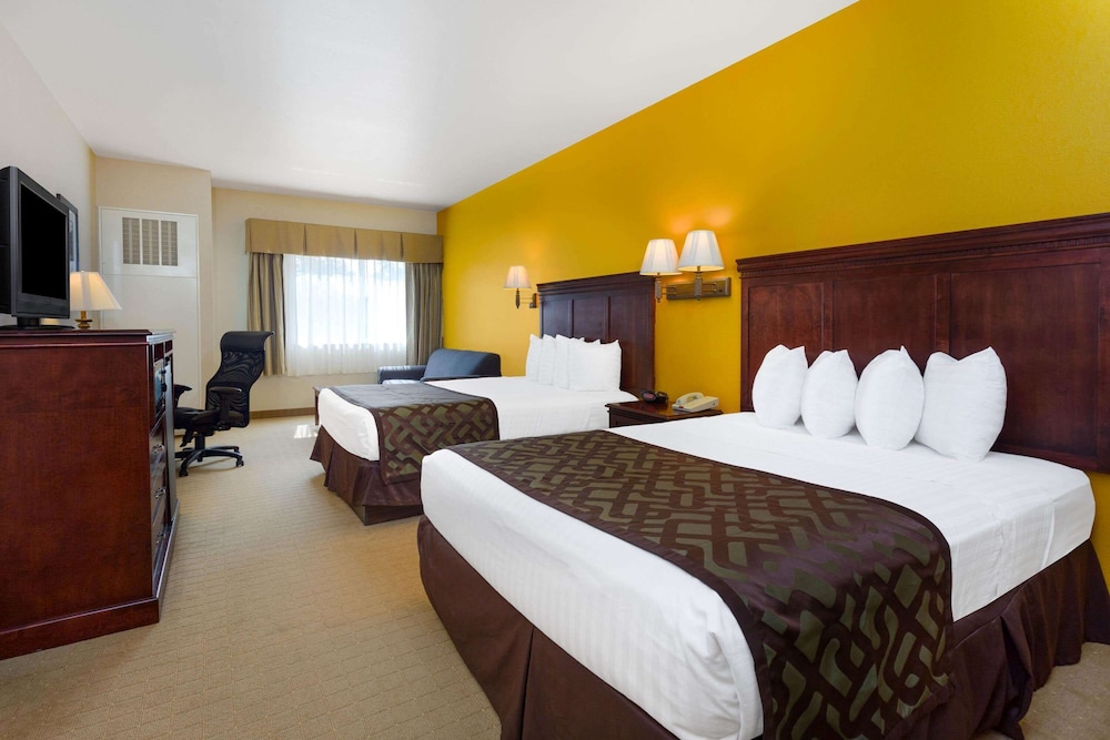 The Montcler Hotel & Conference Center 22/69
