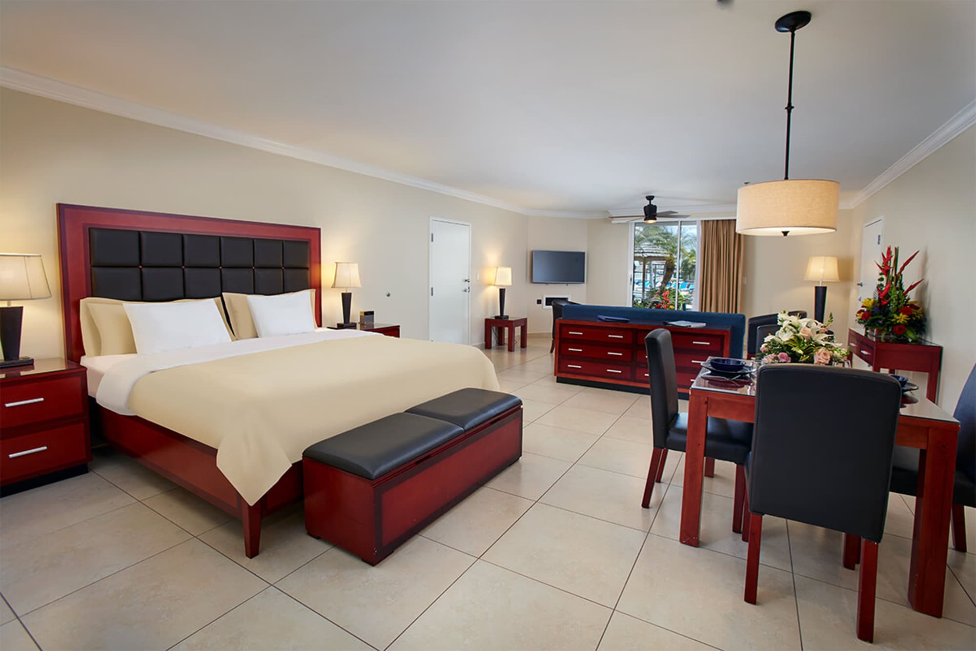 Golf, Studio, Suite, Villa, King Bed, Sofa