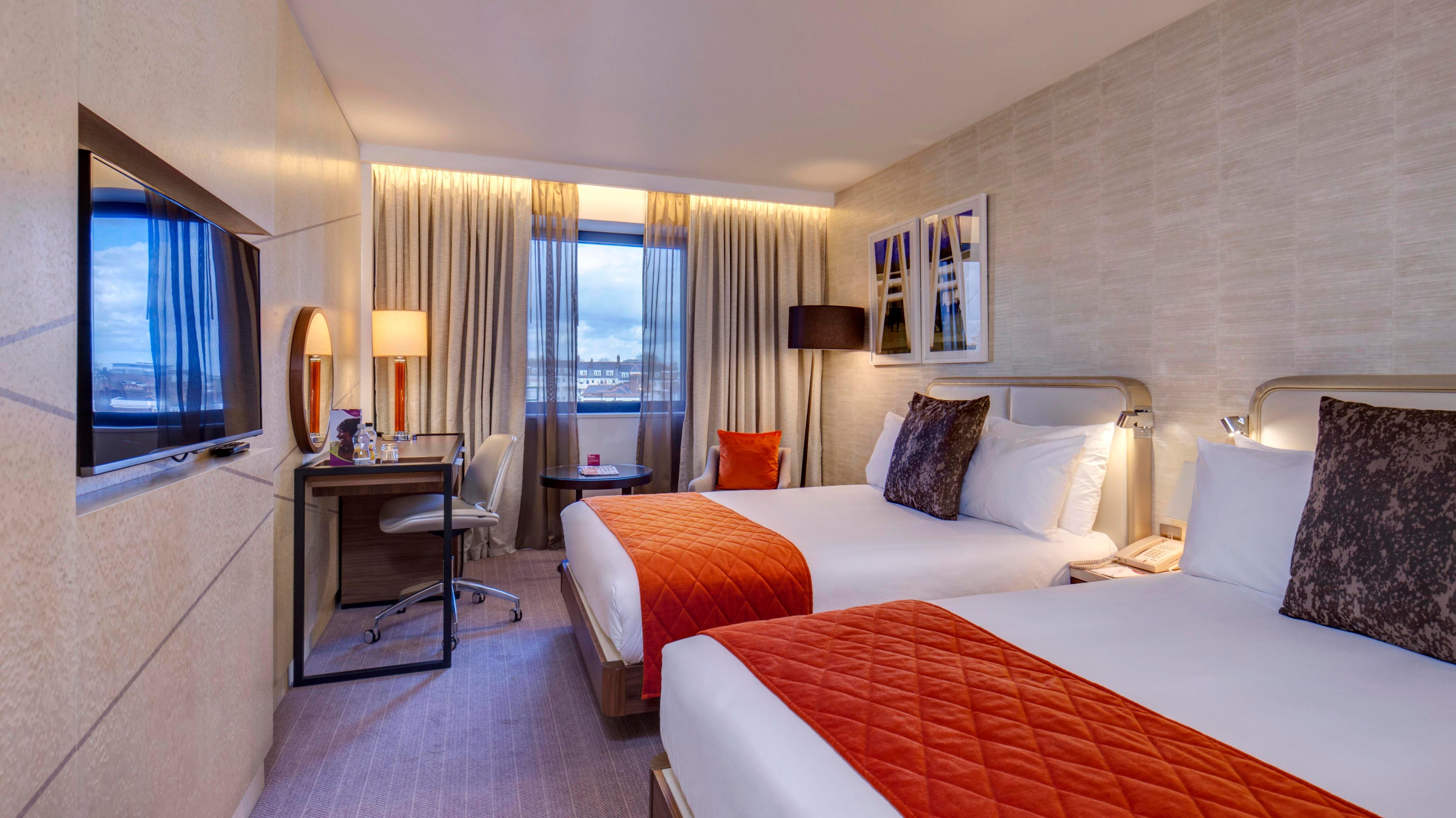 Premium, 2 Double Beds, Lounge Access