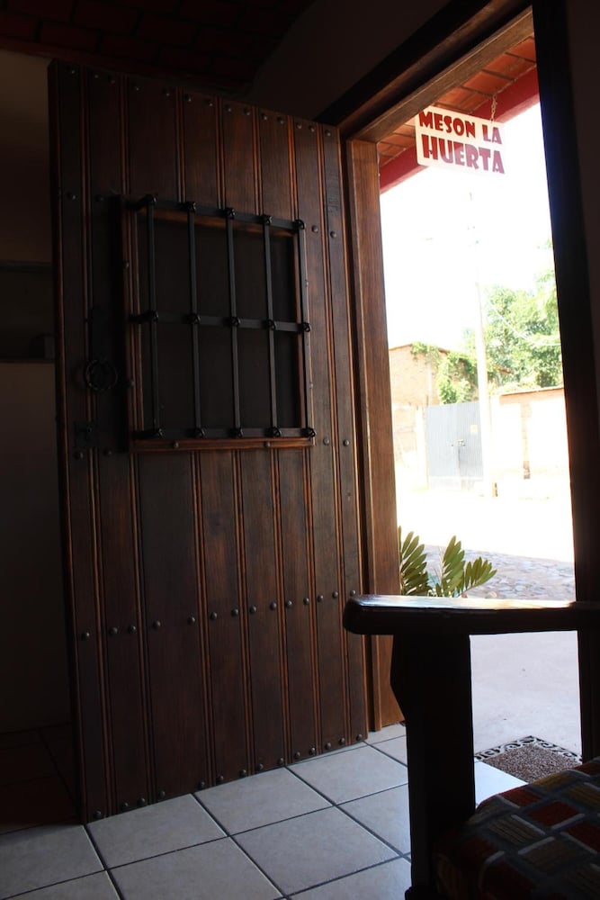 Meson La Huerta 6/30