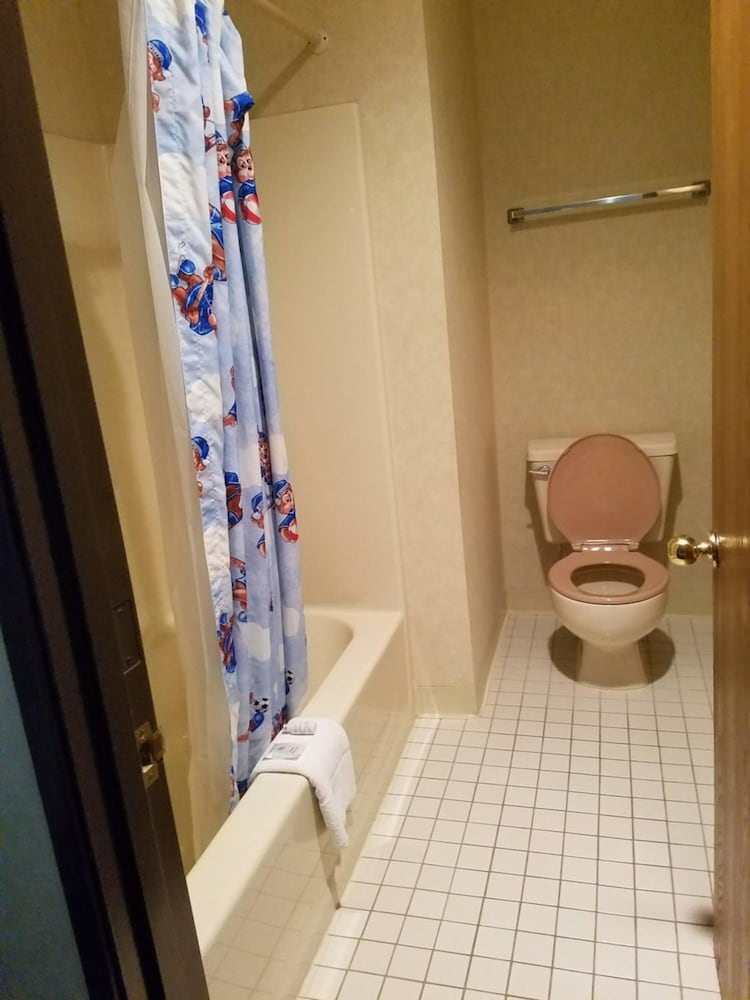 Great Lakes Inn 29/62