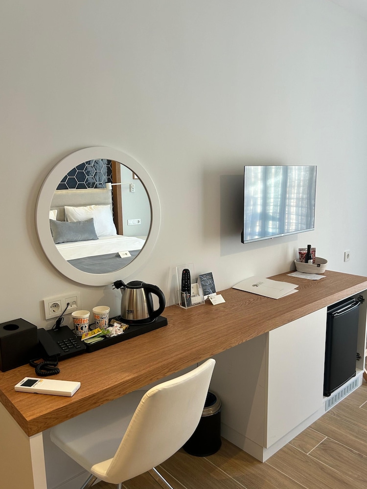 Olea Nova Boutique Hotel 60/73