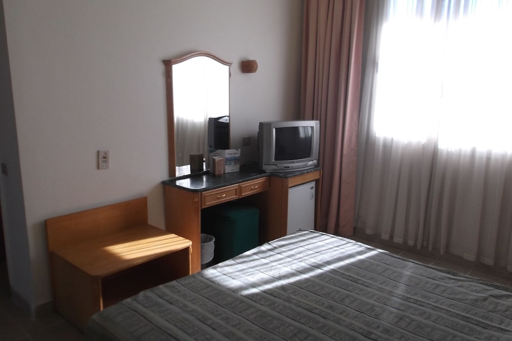 Queen Sharm Resort 40/50