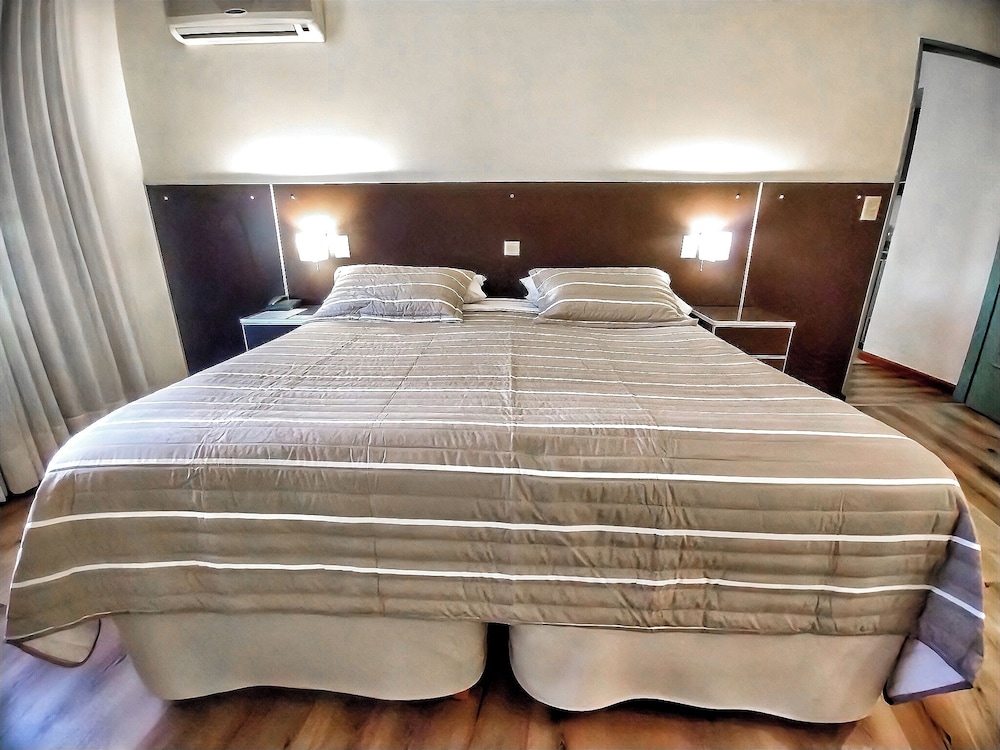 Condor Suites Apart Hotel 15/50
