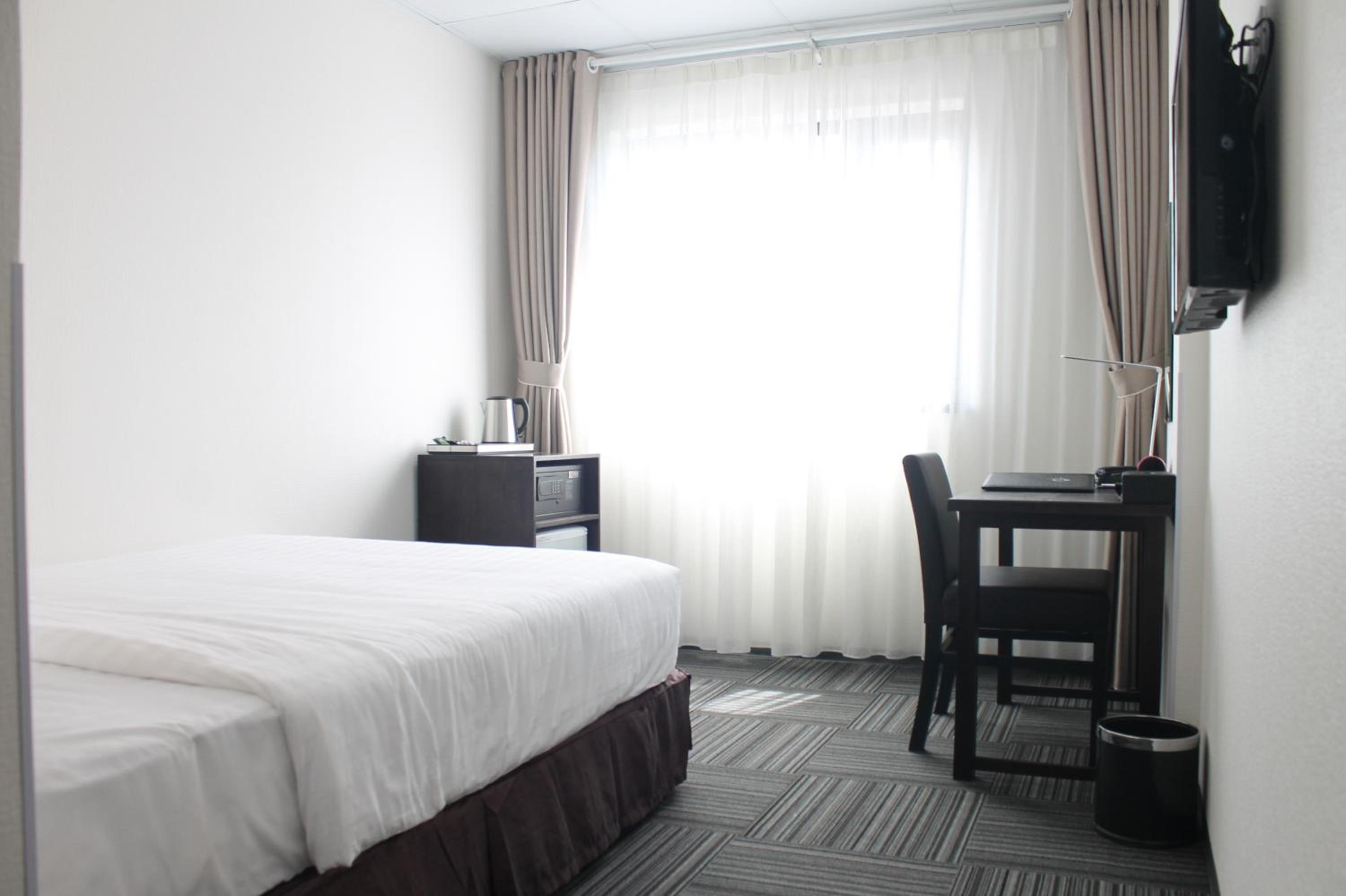 Semi Room, Superior, Semi Double Bed