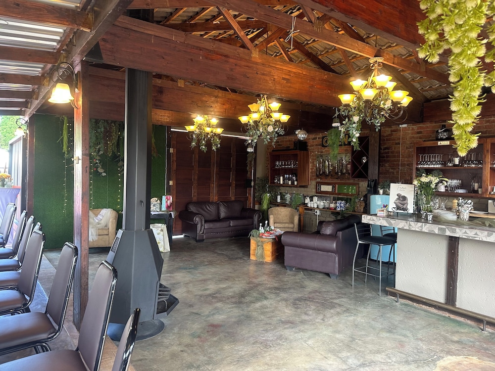 Dara Guest House 2/36