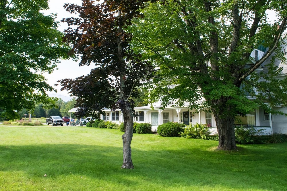 The Wayside Inn Betlehem 41/50
