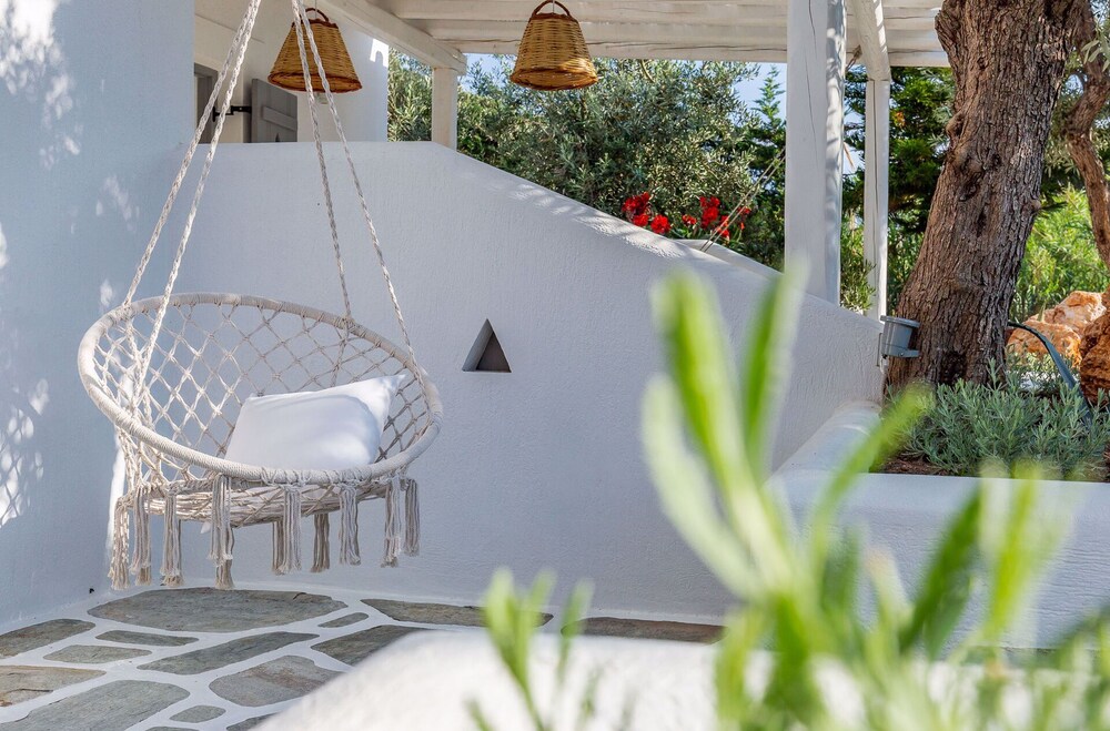 Evlalia Studios & Villas 44/50
