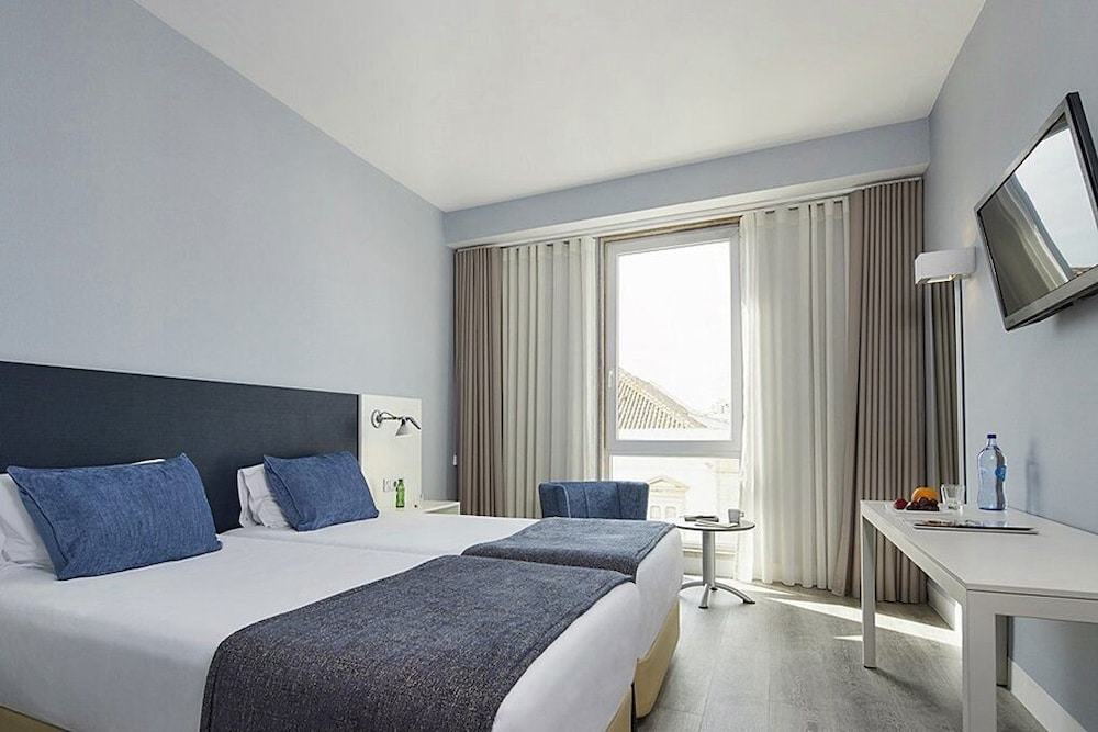 Hotel Faro and Beach Club 6/50