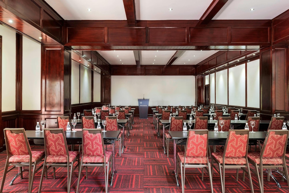 Sheraton Pretoria Hotel 49/58