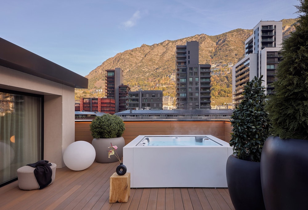 MIM Andorra Member of Melia Collection 31/51