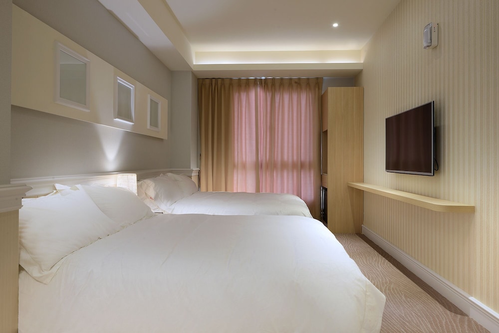 Caffir Garden Hotel 17/46