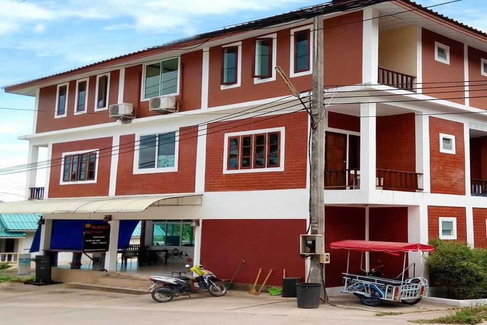 Summer Guesthouse & Hostel 22/25