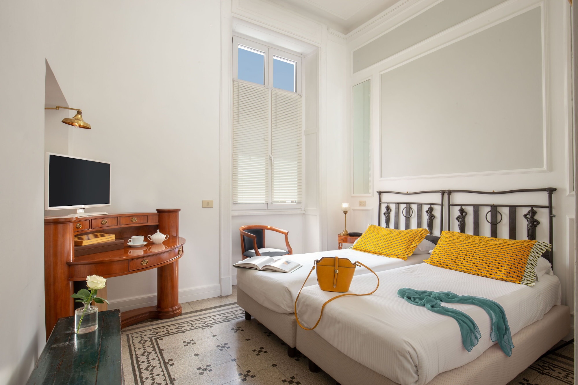ROOM, QUADRUPLE, DOUBLE AND TWIN BEDS