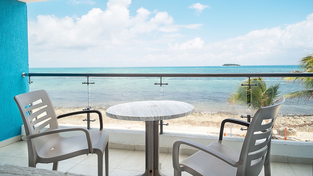 Hotel Portobelo Boulevard 52/61