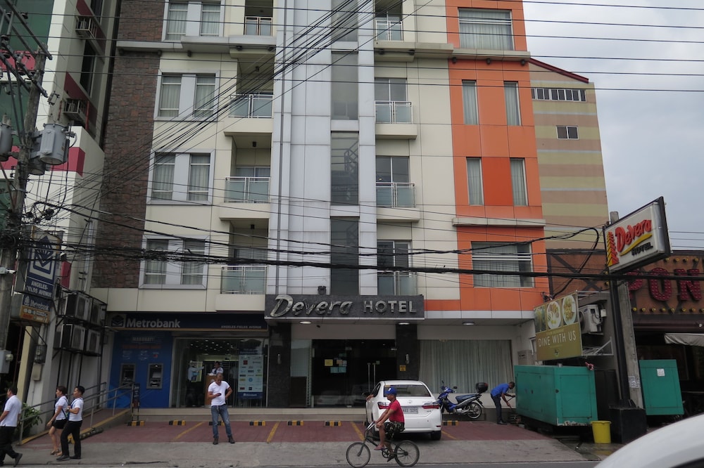 Devera Hotel 6/72