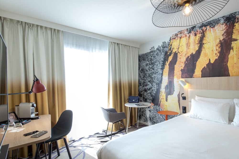 Mercure Cavaillon Portes Du Luberon 27/64