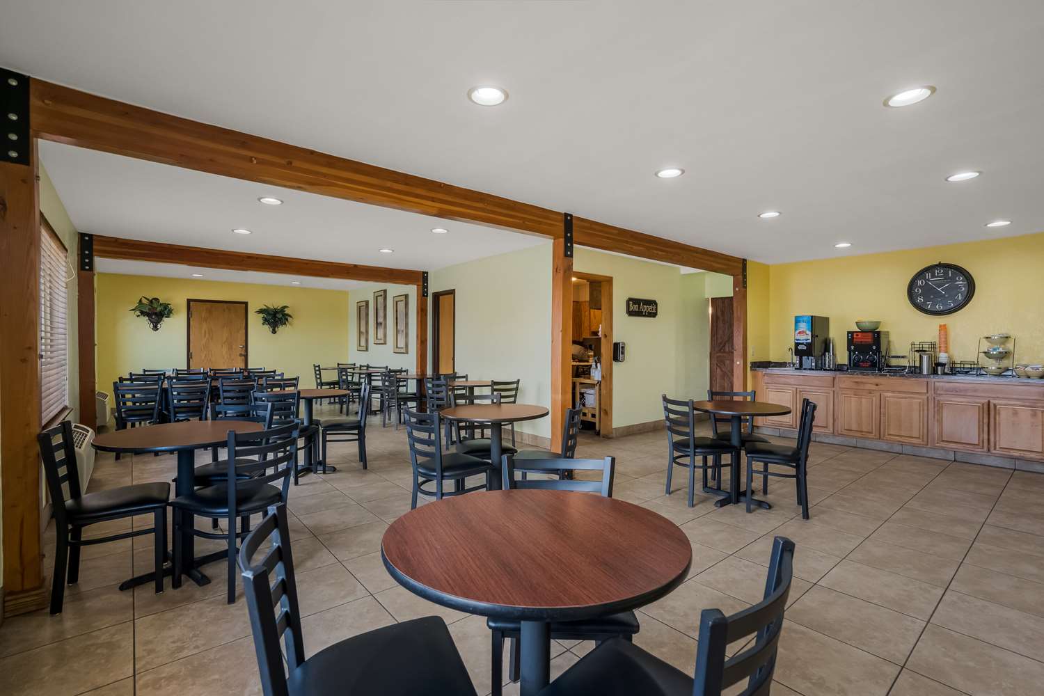 Quality Inn Richfield I-70 12/15