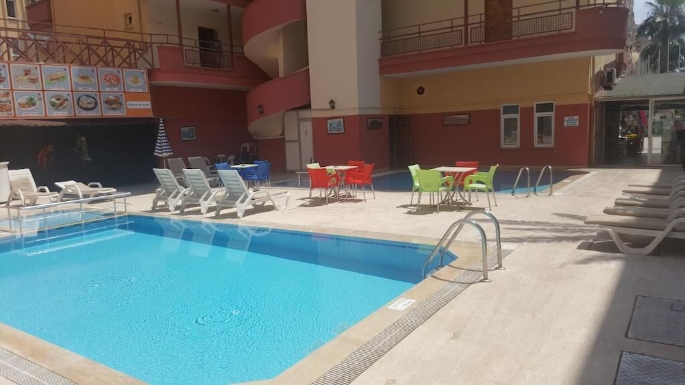 Damlatas Elegant Apart Hotel 45/49