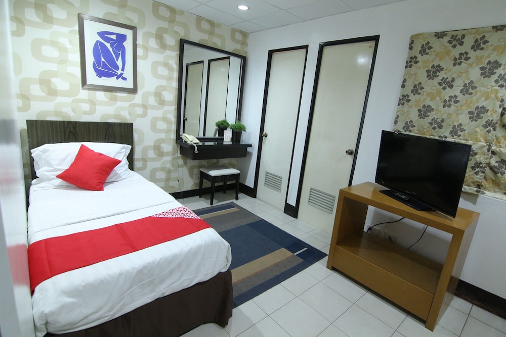 Orange Nest Hotel 8/22