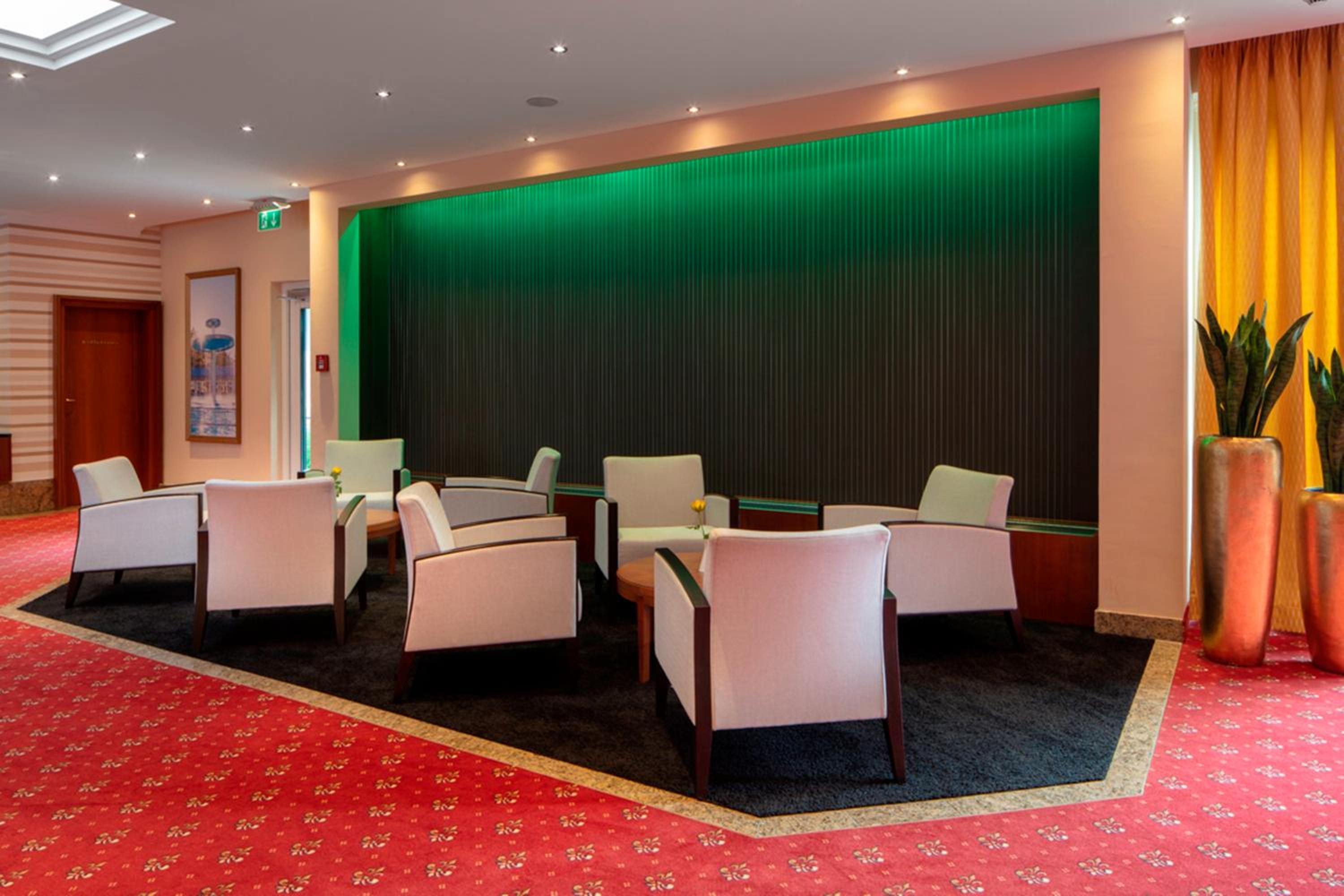 Hotel Schweizer Hof 39/50