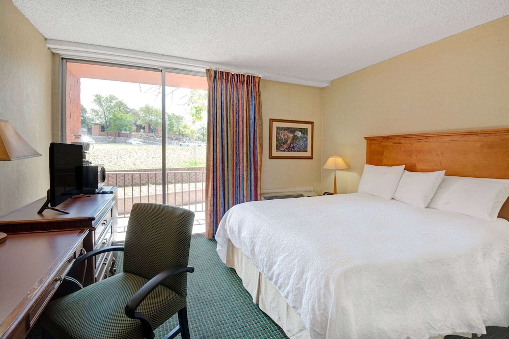 Hotel 505 6/49